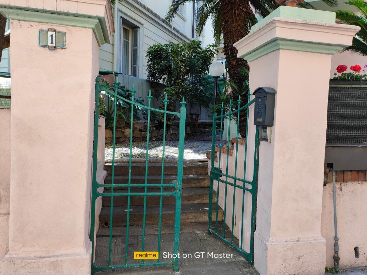 Villa Arcobaleno Rondò Garibaldi Sanremo Exterior foto